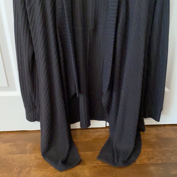 Velvet by Graham & Spencer Cardigan Sweater Wrap Charcoal sz Small - Picture 3 of 8